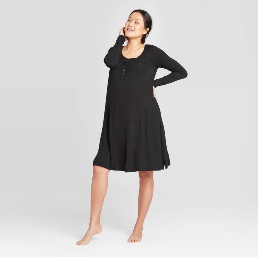 Ingrid & Isabel Nursing + Maternity Dress